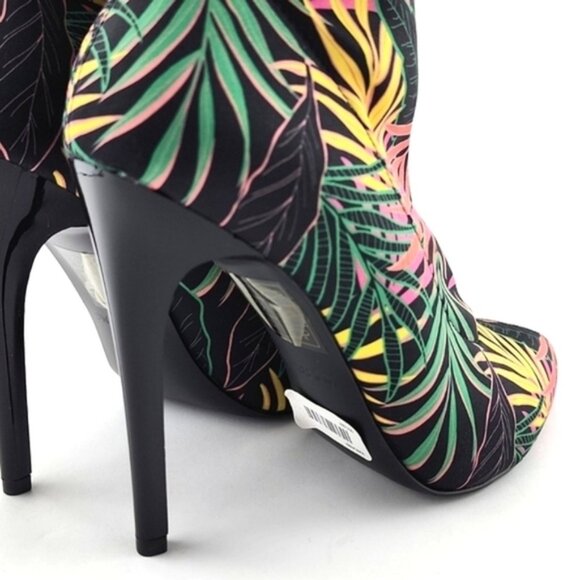 Call It Spring Hailassi Stiletto Heel Tropical Print Ankle Pull On Boots Sz 6 - Picture 10 of 14
